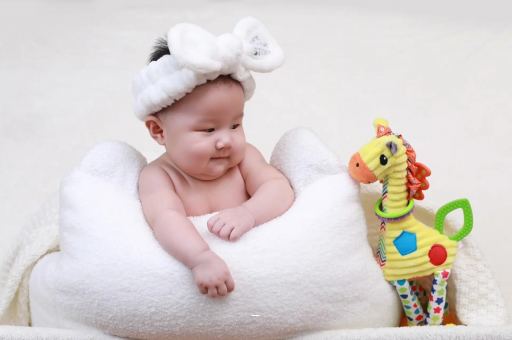 临海宝宝几个月翻身